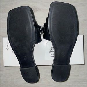 A New Day - Viv Sandals